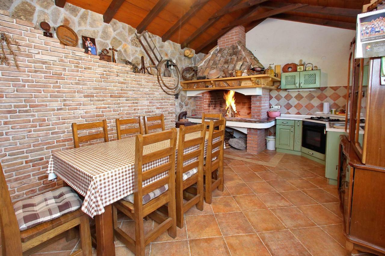 Apartmani Marta Sukošan Zewnętrze zdjęcie